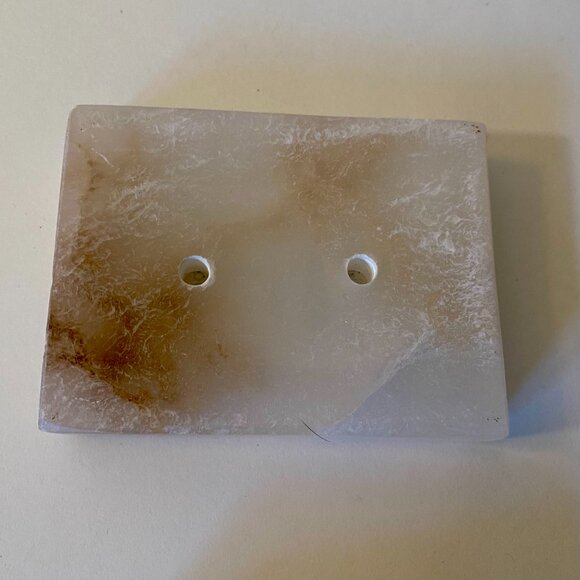 Set of Beekman 1802 Honeyed Grapefruit 3.5oz Soap + Stone Soap Dish Grove Collab - Picture 2 of 3